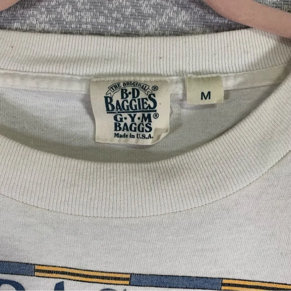 BD BAGGIES Vintage Gym Baggs Sailing Club Flags T Shirt USA Single Stich Med - Picture 4 of 12